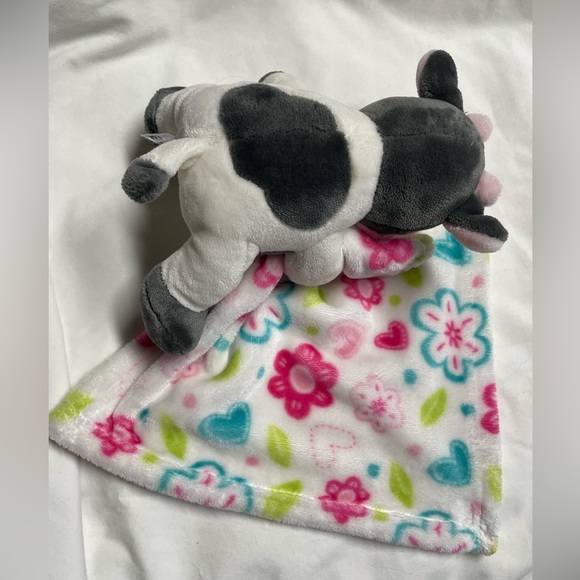 Little Miracles Cow Plush Snuggles Lovey Plush Security Blanket - Picture 13 of 13